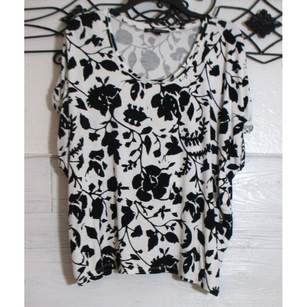INC International Concepts Knit Top Size L Short Sleeve Multicolor Floral